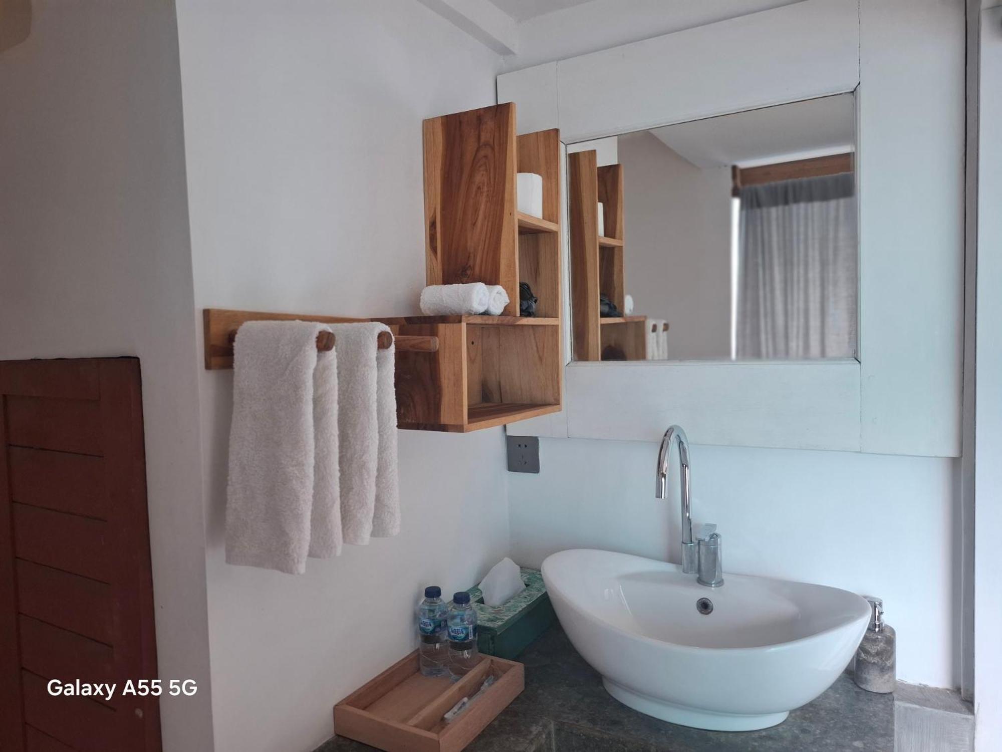 Villa Giyor Lembongan Buitenkant foto